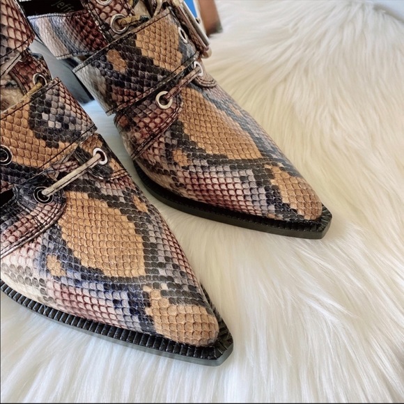 Jeffrey Campbell Caceres Bootie - Picture 7 of 9